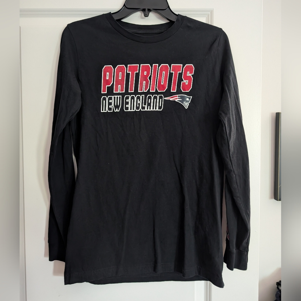 Youth NFL Black Long Sleeve Patriots Tee